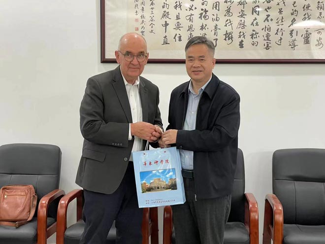 ��Ժ�Ӵ���������ѧ��������������